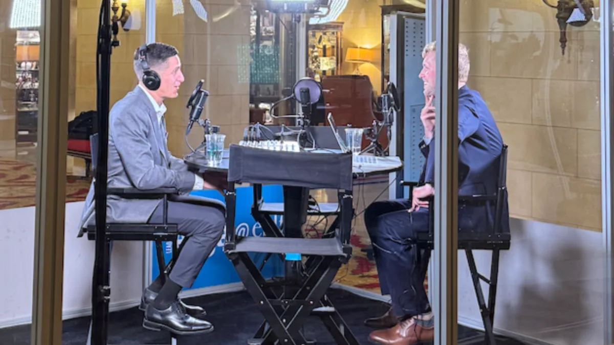 Handl CEO Tracks Journey from Pharmacy to Tech Startup for Leader’s Edge Podcast